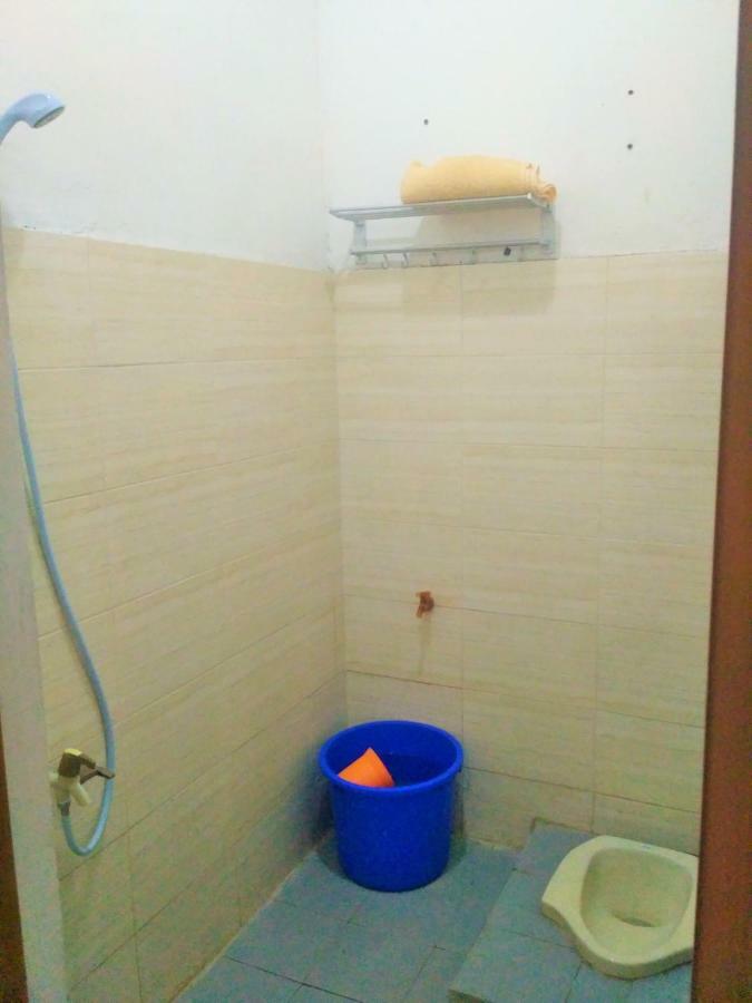 Homestay Bumi Asri III Cikutra Бандунг Екстериор снимка