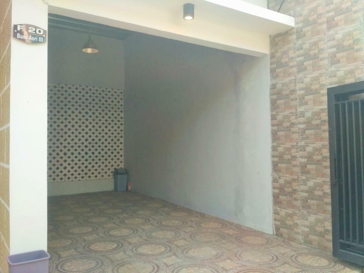 Homestay Bumi Asri III Cikutra Бандунг Екстериор снимка